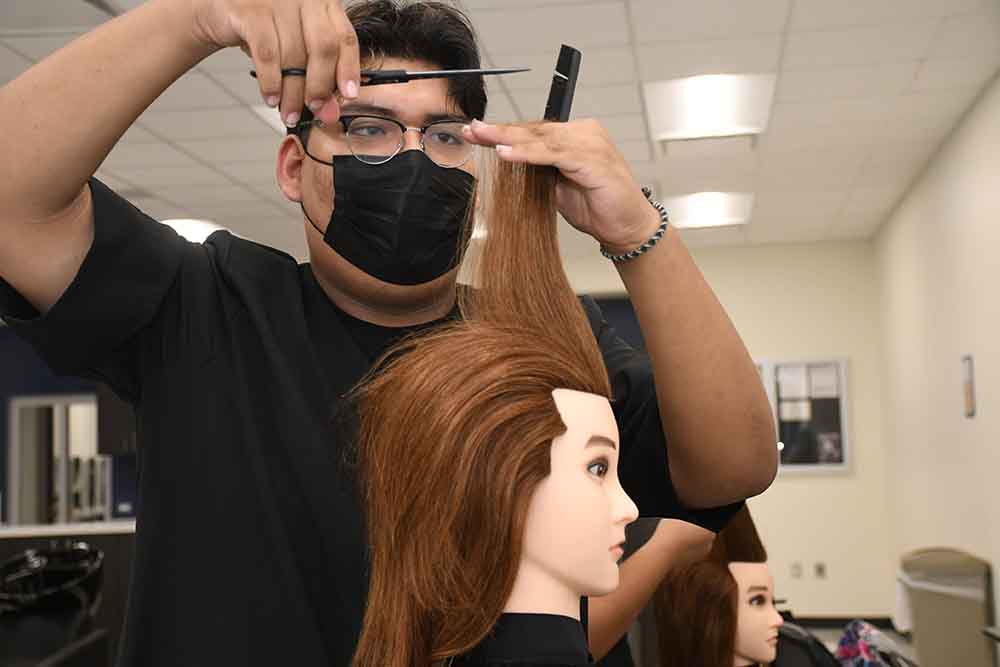 Barber student